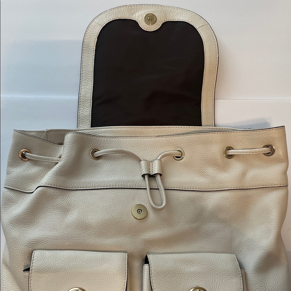 Coach Billie Chalk White Pebbled Leather Backpack w/Adjustable Straps & Pockets! - Picture 9 of 16
